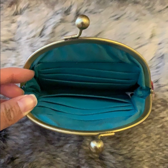 Karma Purse - Picture 2 of 2